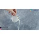  خروج حليب من الثدي عند الضغط عليه